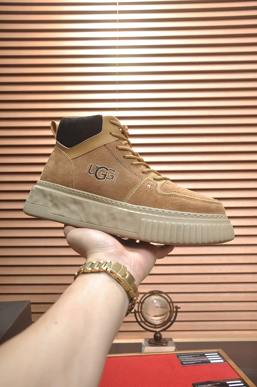 Men's shoes 💰640💶 [UGG] (full wool lining) top-end high-quality fur-in-one warm snow boots from Australia's warm luxury brand men's shoes, UGG-5877 official website synchronized, made of imported cowhide, carefully sewn...Imported rubber foam outsole (comfortable, soft, wear-resistant) The quality is really great...Exquisite workmanship, you can't put it down at first sight, available in sizes 39-44